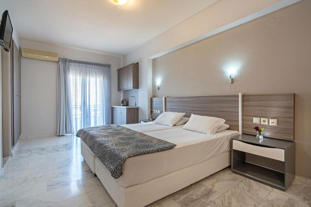 Apollo Hotel 1 Jeorjoúpoli Eksteriør bilde