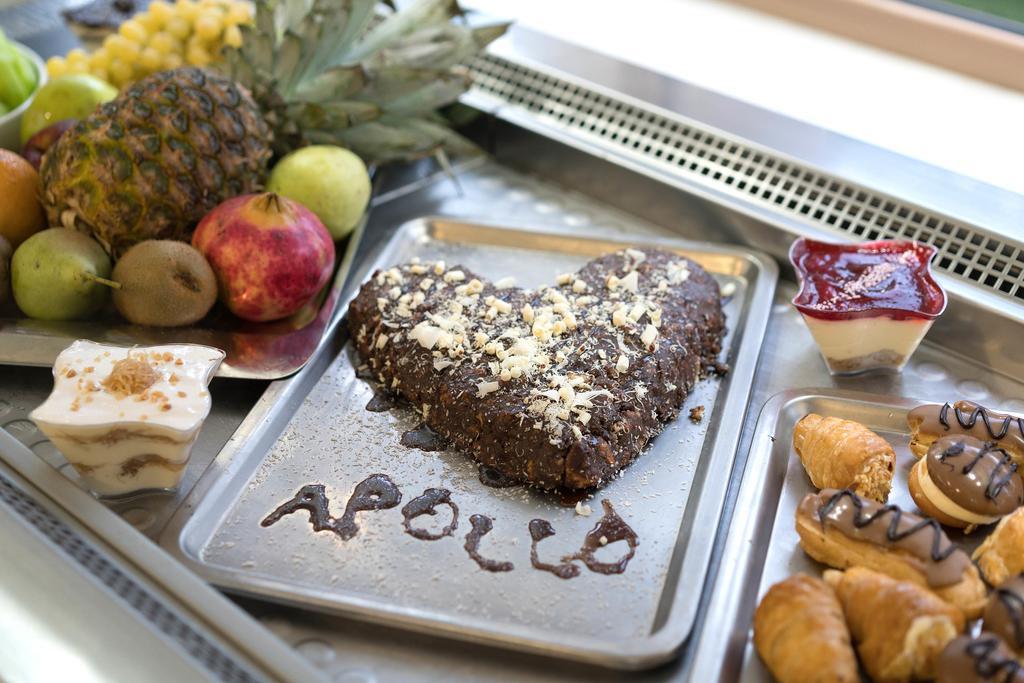 Apollo Hotel 1 Jeorjoúpoli Eksteriør bilde